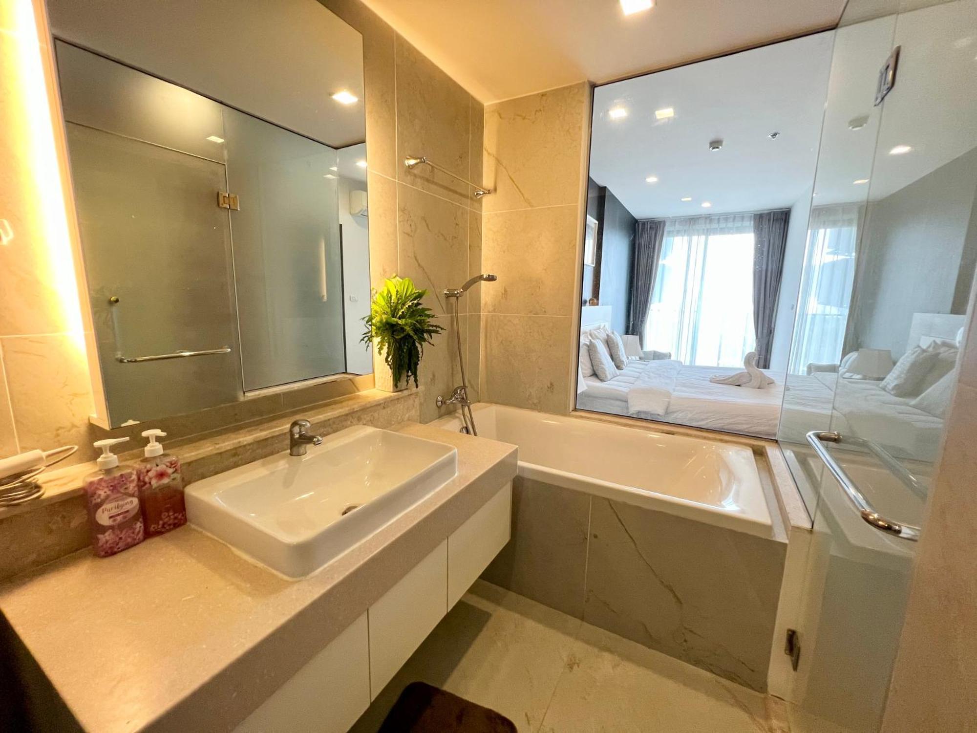 Cozy Luxury Condo @ The Astra เชียงใหม่ ภายนอก รูปภาพ